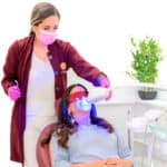 Blanqueamiento dental láser en Miraflores